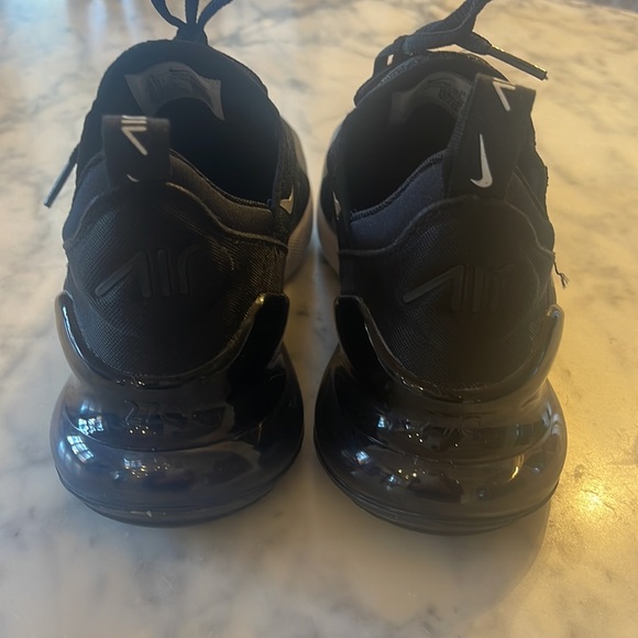 Nike Air Max 270 Women’s Athletic Sneakers - Black/White - Picture 3 of 8